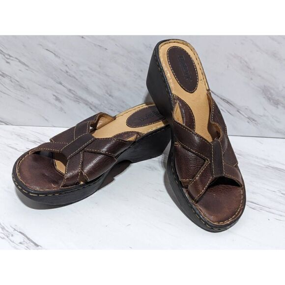 Born Women's Brown Leather Slip-On Slide 2.5" Wedge Sandal Size 8 - Picture 1 of 7